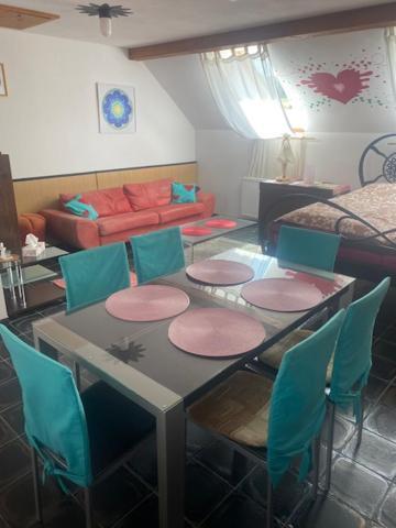 Apartmany Agroklubu Na Radosti Komorovice Extérieur photo